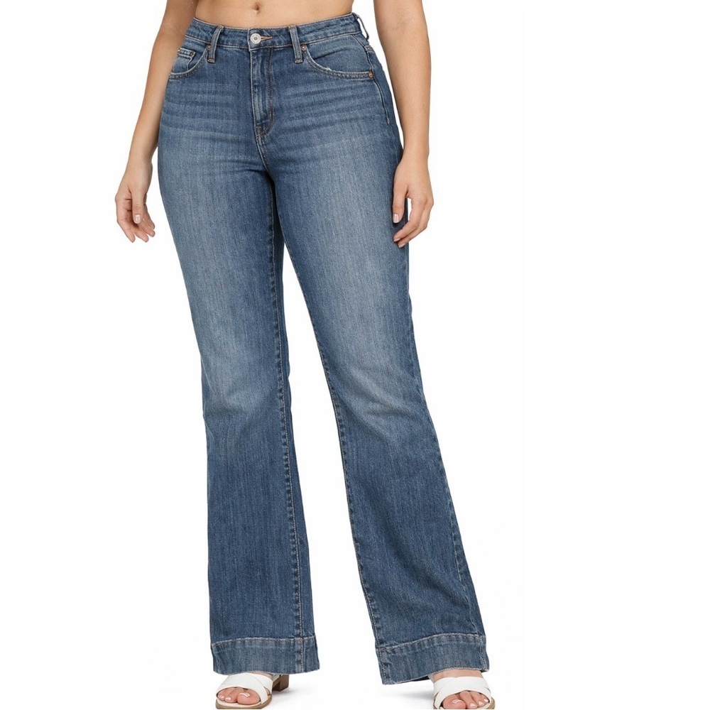 Levi's Jeans genuinely crafted wide leg denim mid rise SZ 4 medium wash